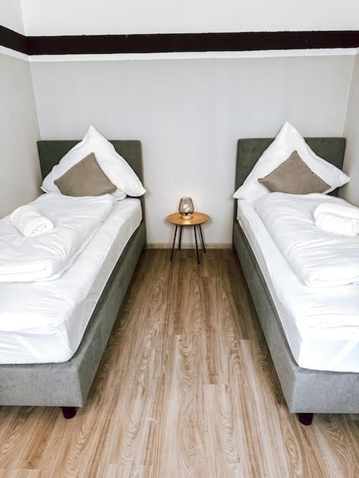 Apartment Doreyhome P6 I Modern Flat Ruhige Lage I 11 Personen